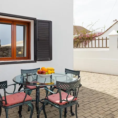 Refugio Del Volcan By Tropical Host Villa *