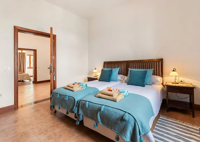 Refugio Del Volcan By Tropical Host Villa Uga