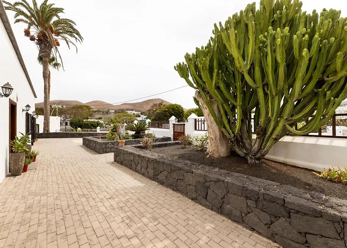 Villa Refugio Del Volcan By Tropical Host