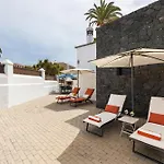 Villa Refugio Del Volcán By Tropical Host *